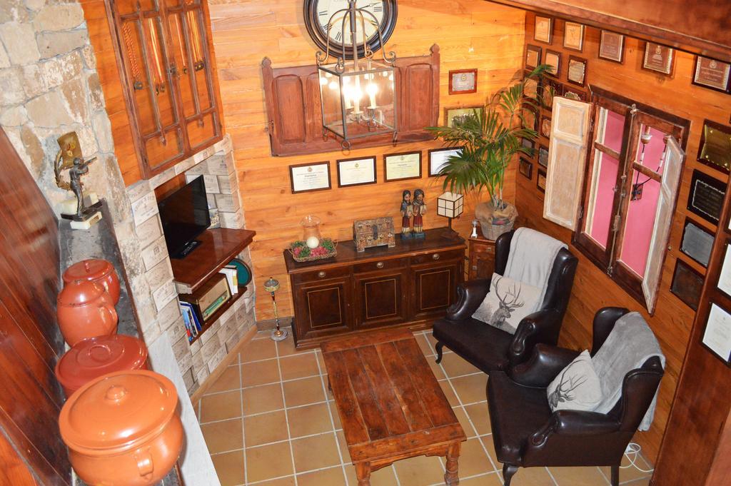 Casa Escosa Hotel Albalate del Arzobispo Екстериор снимка